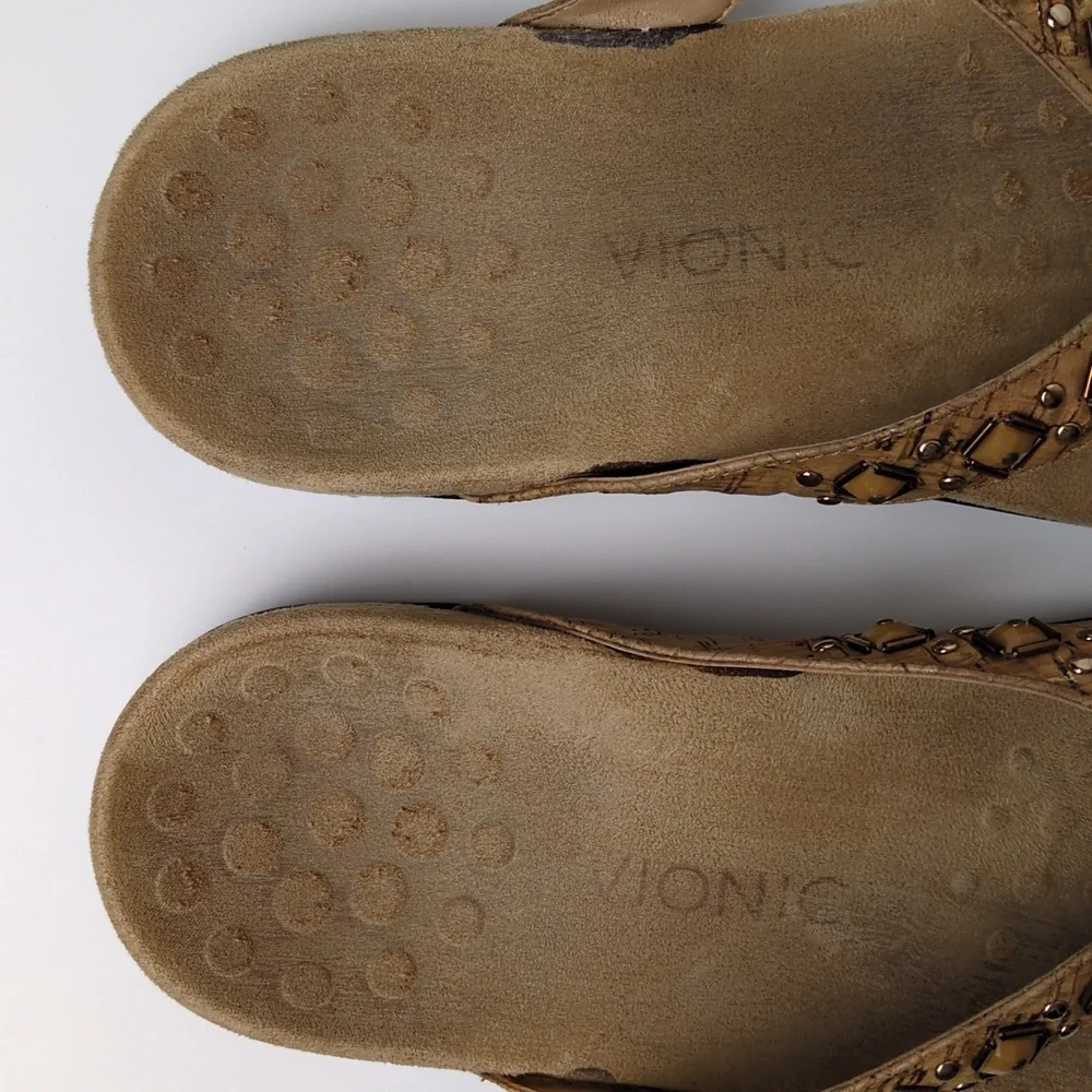 Vionic Floriana Tan Cork Embellished Suede Thong Flip Flop Sandals Women's 9